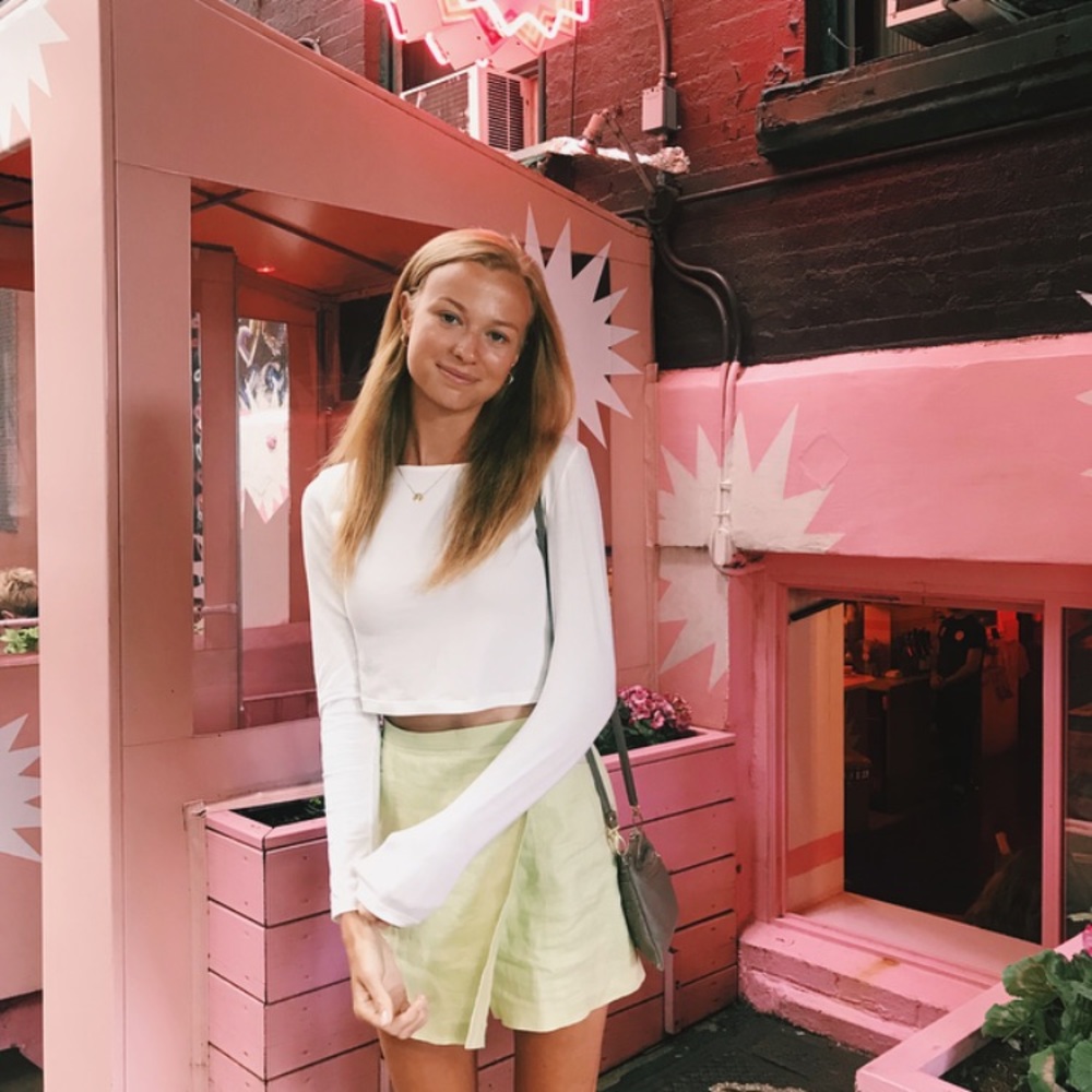 Meet your Posher, Amelia